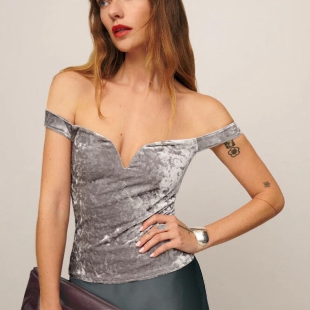 Reformation Andria Midnight Velvet off the shoulder Top XS NWT